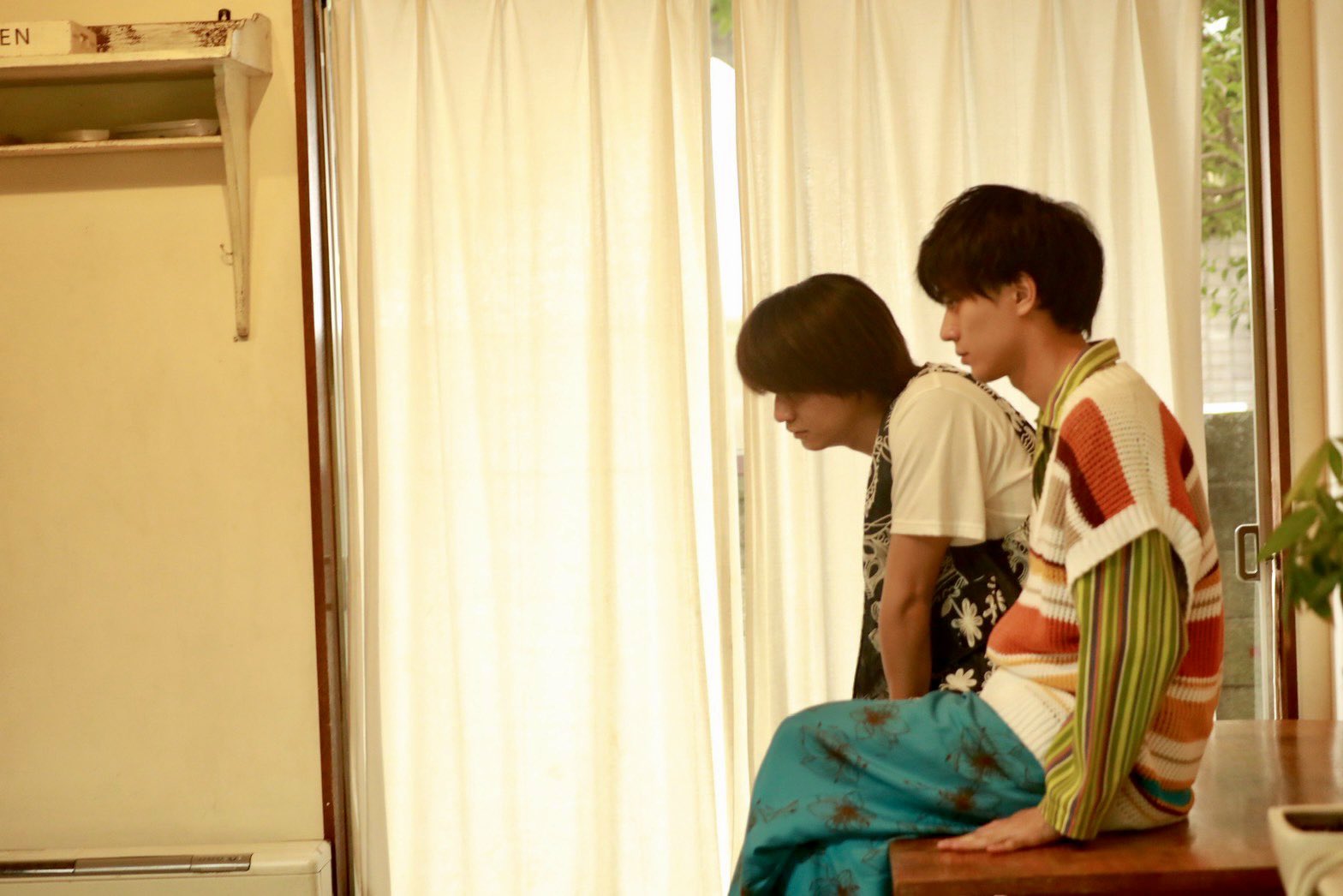 キンプリ『ピース』より「Recolor」の試聴&ライナーノーツ解禁! ティアラ城(情)報